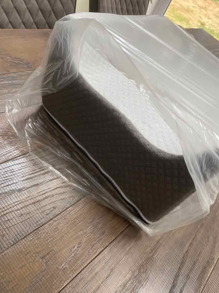 Photo of free Leg pillow elevating wedge (Shepperton TW17) #2
