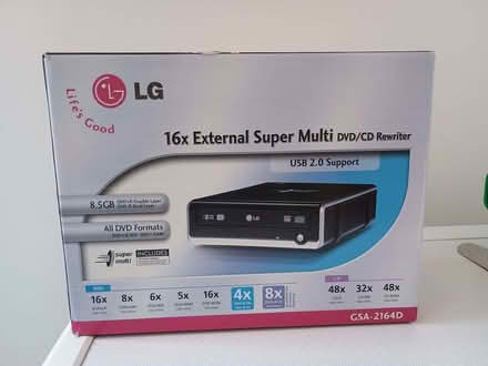 Photo of free LG 16x External USB 2 DVD Writer/player (Barbourne WR3) #1