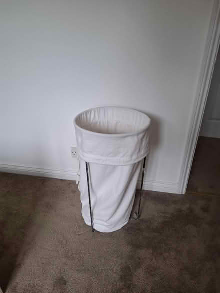 Photo of free Laundrey bin (Bolbeck Park Mk15 8QD) #2
