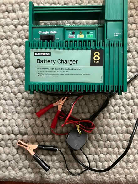 Photo of free Halfords Car Battery Charger (W4 Chiswick) #2