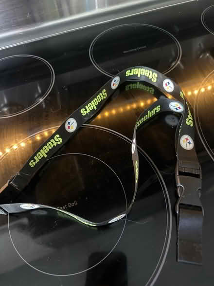 Photo of free Steelers lanyard (by arundel mills) #1