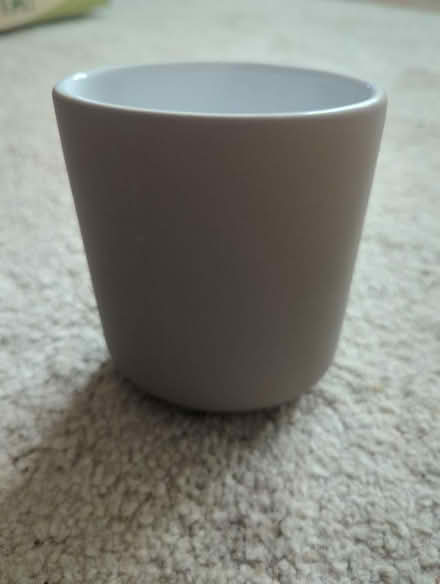 Photo of free IKEA toothbrush holder (Wokingham RG40) #2