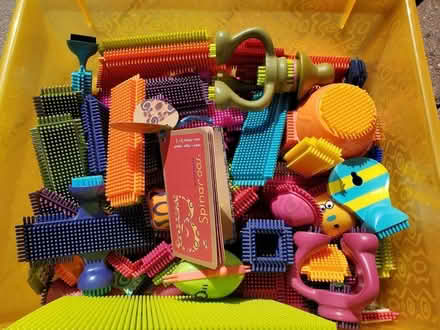 Photo of free Stickle bricks with box (Near Experimental Farm) #1