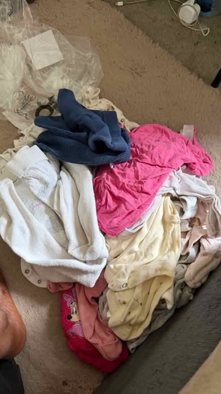 Photo of free Clothes (West croydon.CR0.) #2