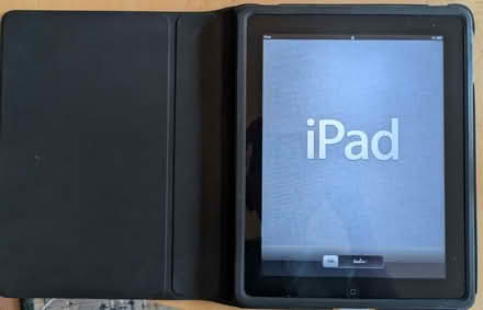 Photo of free IPad 1 with case (Buckskin RG22) #1
