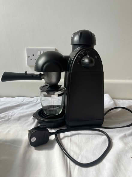 Photo of free Coffee machine Salter Expressimo (Epsom) #3