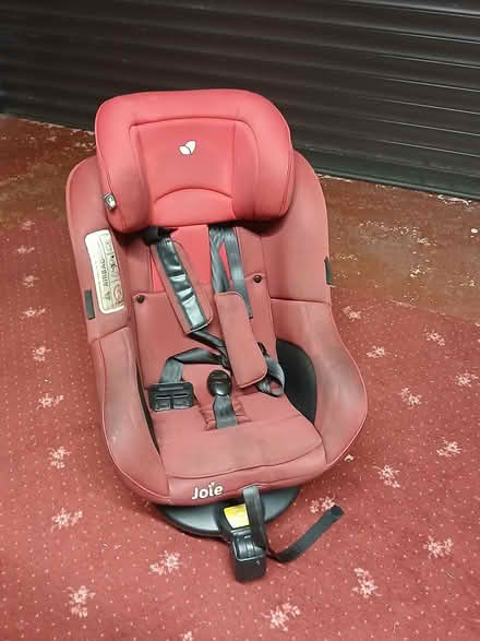 Photo of free Child's car seat (Copthorne) #3