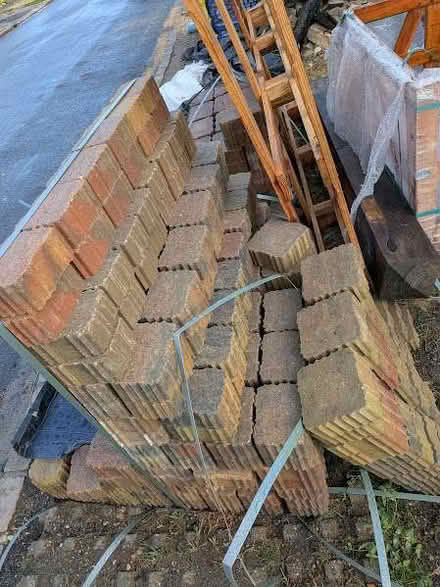 Photo of free paving stones, FLOW, permeable (Risinghurst OX3) #2