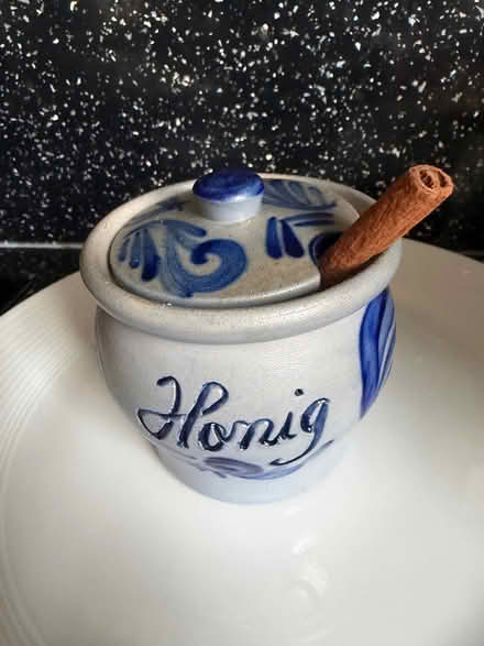 Photo of free German honey pot (Plumstead SE18) #1