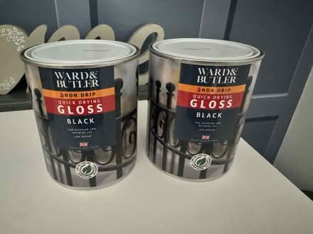 Photo of free 1 and half tin of black gloss (Wakefield WF2 8) #1