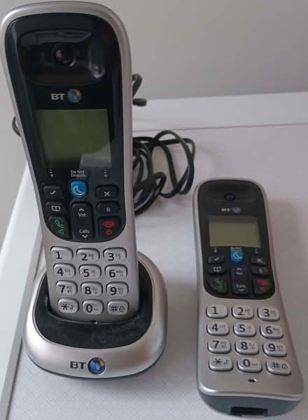 Photo of free BT Twin Phone set with answering phone machine (BT2600 Twin) (Barbourne WR3) #2