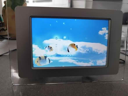 Photo of free Linx Digital Photo frame (Wheathampstead) #3