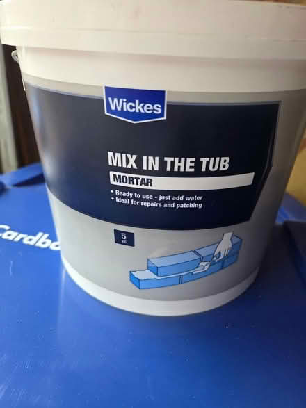 Photo of free various paints and varnish (Baldock, Clothall Common SG7) #3
