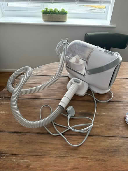 Photo of free Pet grooming kit (HR4 8lg) #1