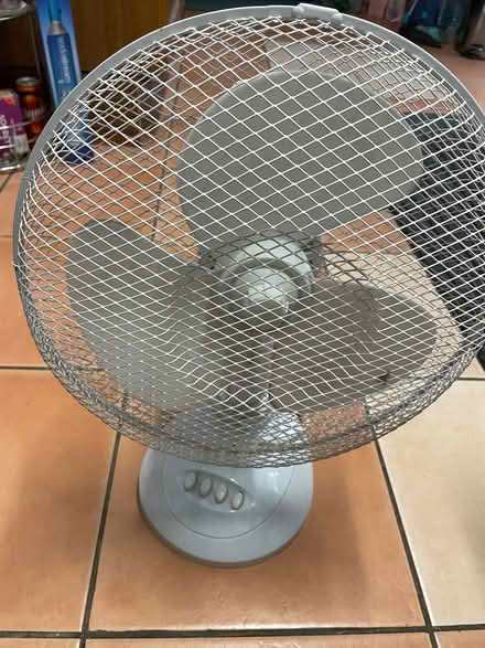Photo of free Desk fan (South Ockendon RM15) #1