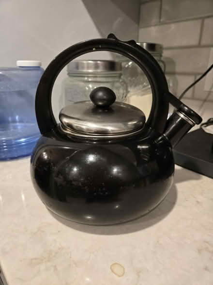 Photo of free Rusted tea kettle (Media) #1