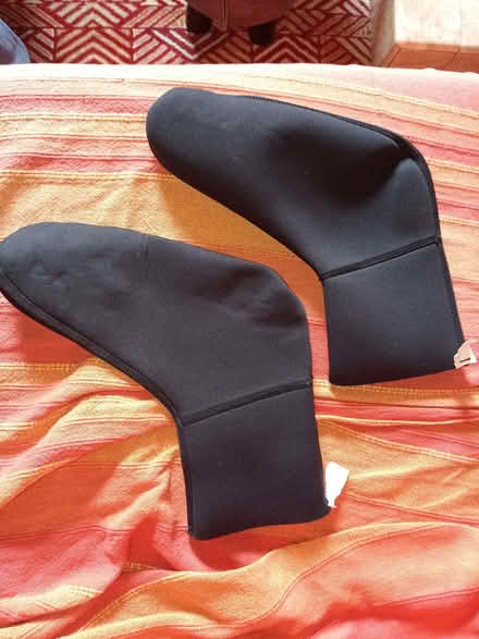 Photo of free wetsuit socks. (Twerton BA2) #1