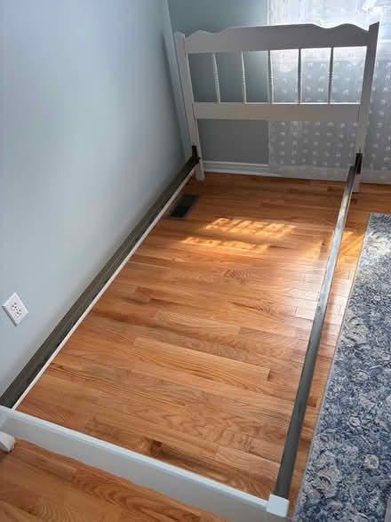 Photo of free Remember the 70s? Sears twin bed (Central Park) #2
