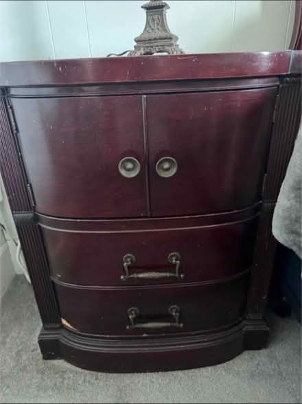 Photo of free Bedroom set (Roslindale) #1