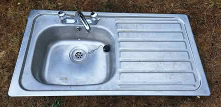 Photo of free Kitchen sink (BR5 St Mary Cray) #1