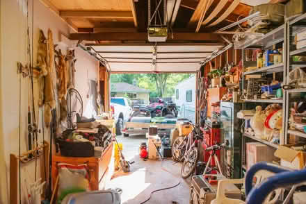 Photo of free massive cleanout (118 Old Edgefield Rd) #4