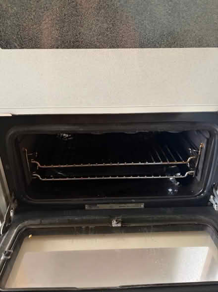 Photo of free Integrated oven and grill (Barton Le Clay M45 4) #4
