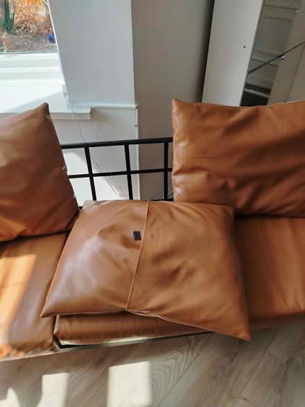 Photo of free 3 seater sofa (Ng5) #2