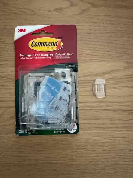 Photo of free Command Outdoor Light Clips (Alameda East End) #1