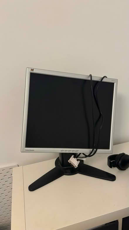 Photo of free Monitor (Cheltenham GL50) #1