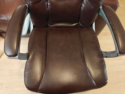 Photo of free Executive Office/Computer Chair (SK7 Hazel Grove) #3