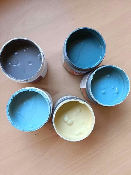 Photo of free Paint sample pots (SK8 3HB) #1