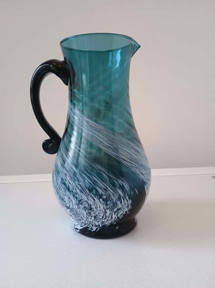 Photo of free Blue vase (Barbourne WR3) #1