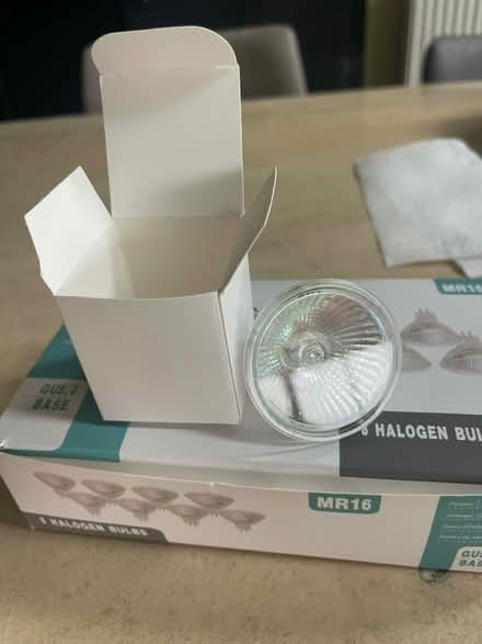 Photo of free Mixture of bulbs (Heswall CH60) #3