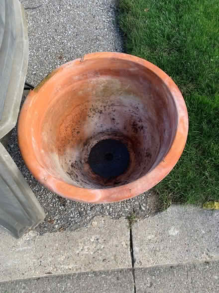 Photo of free 20 inches clay flower pot (newmarket, ontario) #1