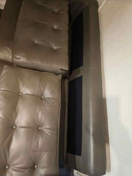 Photo of free Must go ASAP leather setee (Brunswick M13) #4