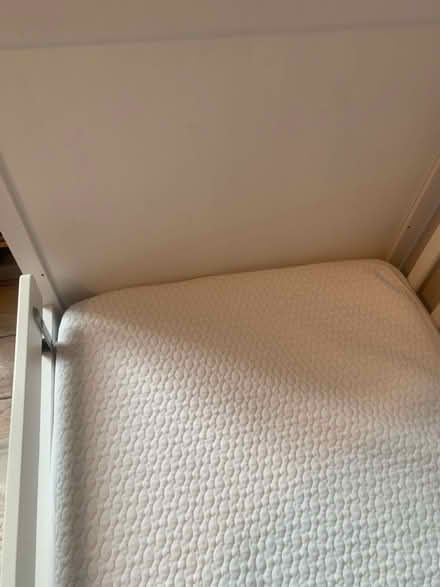 Photo of free IKEA SUNDVIK baby cot/ toddler bed (Near Thornhill square N1) #4