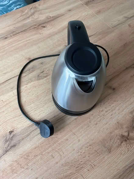 Photo of free Cordless kettle (Westbrook WA5) #2