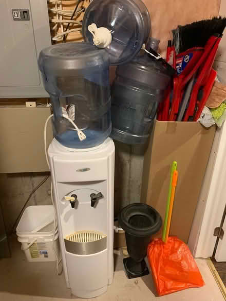 Photo of free Hot n cold water dispenser (newmarket, ontario) #1