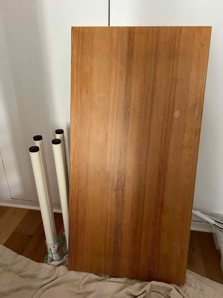 Photo of free IKEA Tormlinden desk (Hove BN3) #1