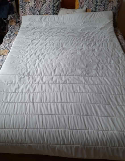 Photo of free Mattress topper for double bed (Boothen ST4) #1