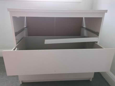 Photo of free IKEA Malm white chest draws (West Wickham BR4) #1