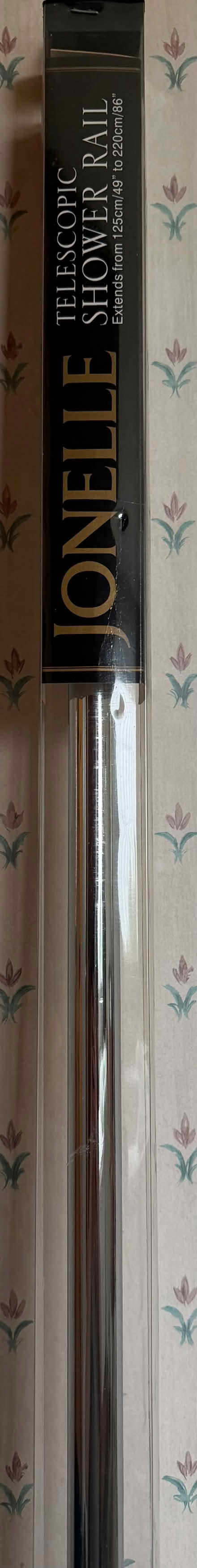 Photo of free Crome telescopic shower rail with rings for shower curtain (Queslett B44) #2