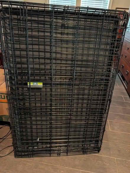 Photo of free Dog/pet crates: 2 large 1 medium (Curtis Park) #2