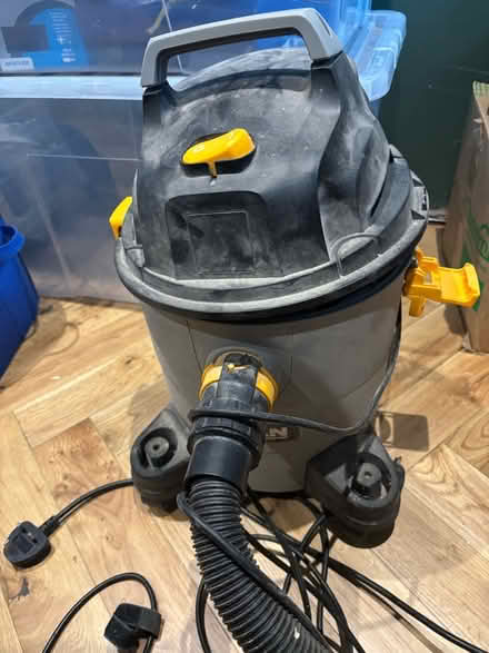 Photo of free Wet & Dry Vacuum (Bath BA2) #1
