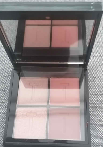 Photo of free Mixed Toiletries & Beauty Items (Fairfield LA1) #3