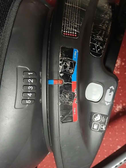 Photo of free Child's car seat (Copthorne) #4