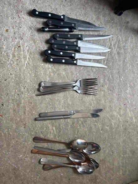Photo of free Random cutlery (Putnoe, Bedford MK41) #1