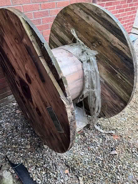 Photo of free Wooden cable reel (Rawtenstall BB4) #3
