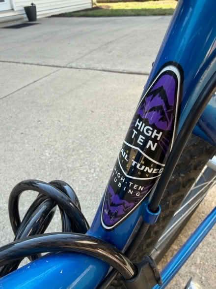 Photo of free Schwinn Bicycle (Near Seven Mile and Farmington) #3