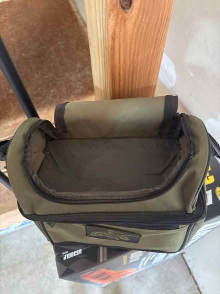 Photo of free Insulated Lunch Bag/Tote (Providence Subdivision, Elgin) #3